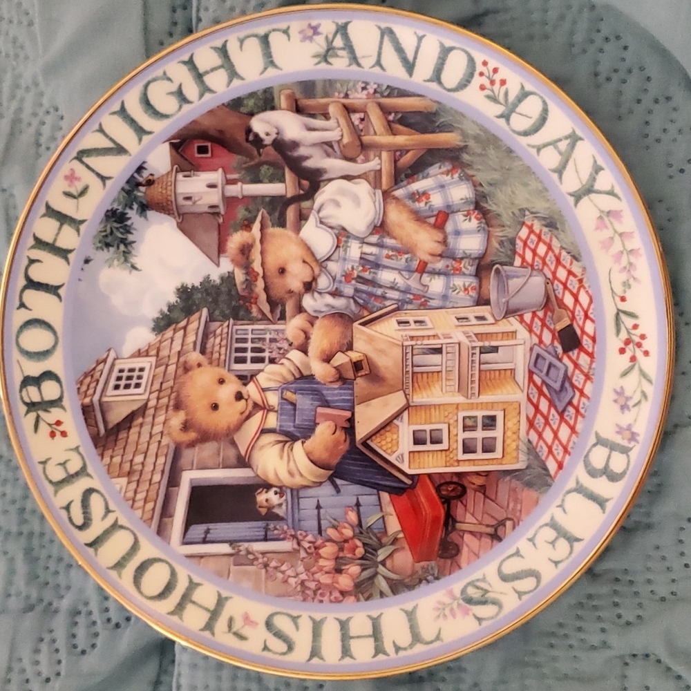Royal Doulton Teddy Bear collector plate